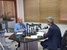 Candidatos não comparecem e debate vira entrevista com candidato de Tunápolis