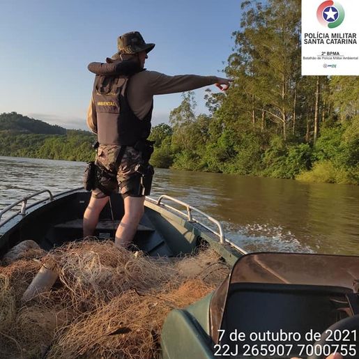 Polícia Ambiental apreende 1.700 metros de rede de pesca no Rio Uruguai