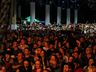 Show com Família Lima leva milhares de pessoas para praça em SMO 