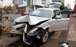 Colisão no centro de São Miguel do Oeste deixa dois feridos