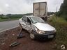 Carro e caminhão colidem na SC-163, em Iporã do Oeste