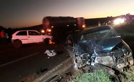 Colisão frontal deixa quatro feridos na SC-305