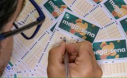 Mega-Sena sorteia prêmio de R$ 24,9 milhões