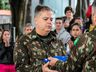 Ex-combatente da FEB é sepultado com honras fúnebres; vídeo