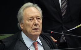 Lewandowski toma posse como ministro efetivo do Tribunal Superior Eleitoral