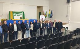 Guarujá do Sul sedia reunião de prefeitos da AMEOSC 