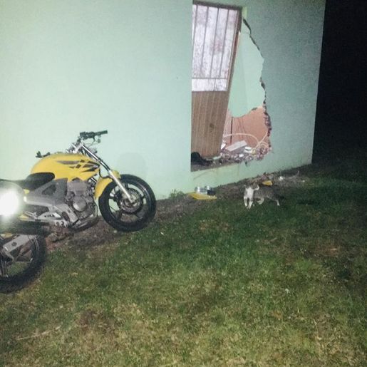 Jovem morre em acidente de moto na SC 161