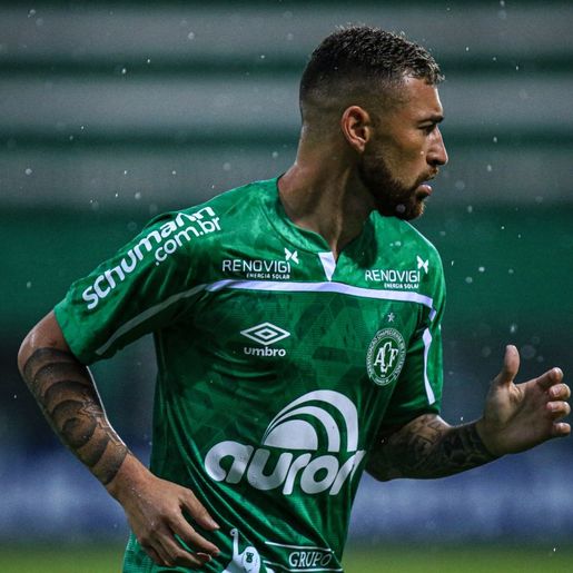 Paulinho Moccelin não faz mais parte do elenco alviverde