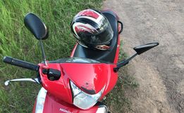 Homem fica ferido em queda de moto em Bandeirante