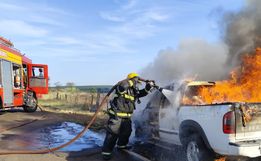Incêndios em veículos são registrados com pouco mais de 10 minutos de intervalo em Chapecó