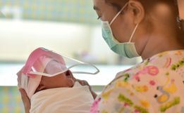 Bebê é diagnosticado com Coronavírus em Descanso