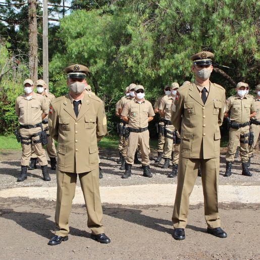 Comandante da Polícia Militar de São José do Cedro é promovido a 1º sargento