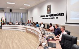 Câmara de SMO aprova projeto que libera funcionamento do comércio em qualquer dia