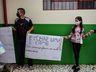 Escola realiza “Abraço Solidário” contra a municipalização; assista ao vídeo