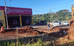 Semae instala hidrante para auxiliar Corpo de Bombeiros