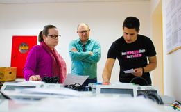 45ª Zona Eleitoral realiza configuração de urnas para o 2º turno; ouça