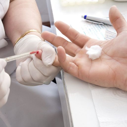 Departamento de IST/Aids e hepatites virais realiza testagem na população