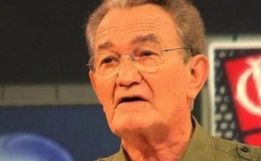Morre Léo Batista, ícone do jornalismo esportivo, aos 92 anos
