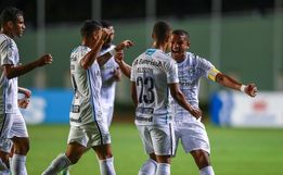 VÍDEO: Grêmio bate o Bahia fora de casa e respira no Brasileirão