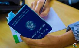 País gera 218,9 mil empregos com carteira assinada