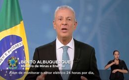Ministro pede economia para evitar risco de falta de energia no Brasil