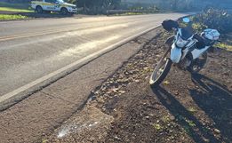 Colisão entre carro e moto deixa homem ferido na SC-386, em Mondaí