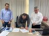 Zanardi assina ordens de serviço para obras em São Miguel do Oeste