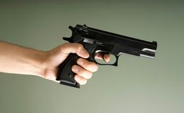 Homem saca arma falsa, leva tiro e morre em Concórdia 