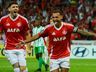 Inter goleia Atlético Nacional com três de Alan Patrick e lidera grupo na Libertadores