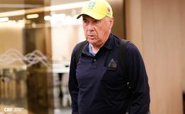 Carlo Ancelotti chega ao Brasil para assumir a seleção brasileira