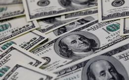 Dólar fecha a R$ 6 pela primeira vez na história