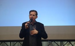 Sérgio Ribeiro lança livro "Criando pais assertivos" em São Miguel do Oeste