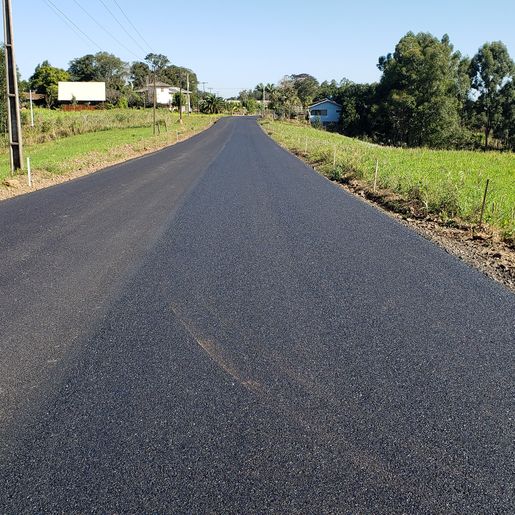 Primeira etapa do asfalto da fronteira é concluída, em Tunápolis