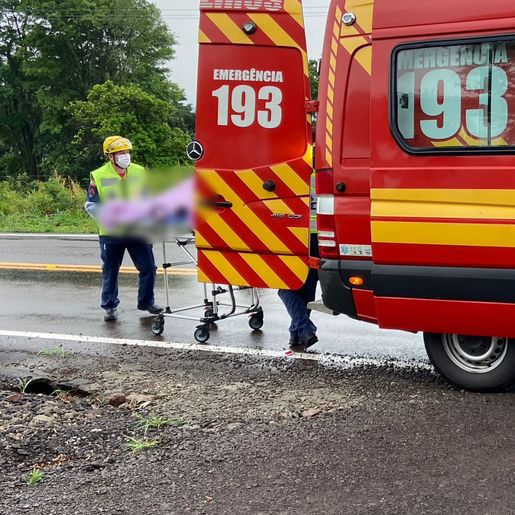 Bombeiros socorrem adolescente após acidente com makita em Bandeirante 