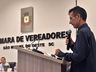 Sessão é marcada por posse de suplente e retorno de vereadores eleitos em SMOeste