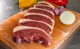 Preço da carne recua pelo sexto mês seguido e acumula queda de 5,8% no ano