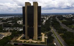 Copom deve elevar Selic em 0,5 ponto na reunião desta quarta