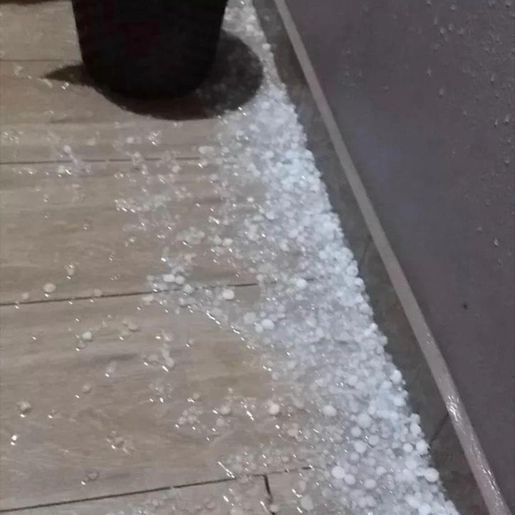 VÍDEO: Chuva de granizo atinge Itapiranga