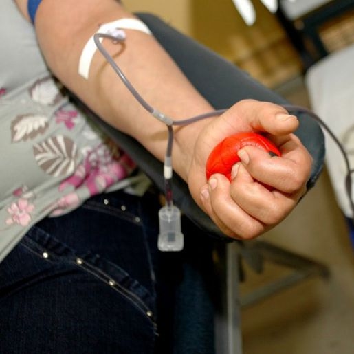 Grupo organiza manifestação e anuncia associação de doadores de sangue em SMOeste