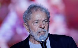Tribunal mantém condenação de Lula por caso do sítio em Atibaia