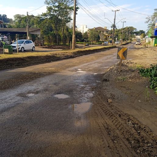 Prefeitos comemoram garantia de recursos para Itapiranga, São João do Oeste e Tunápolis