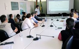 SC terá novo plano de contingência para frear Covid sem lockdown; entenda