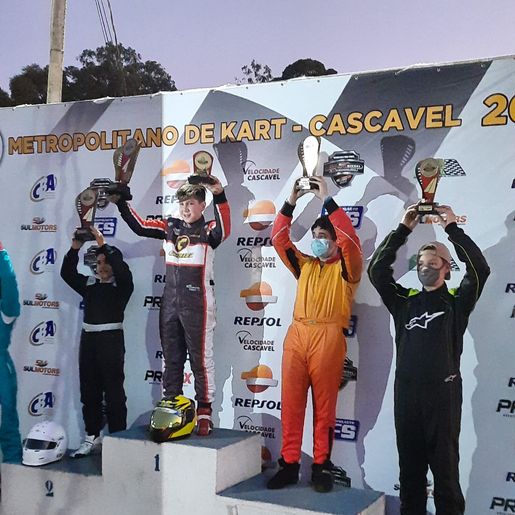 Cedrense fatura pódio no campeonato metropolitano de Kart no Paraná