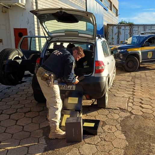 Casal é flagrado com 95 garrafas de vinho argentino na BR-163, em Guaraciaba