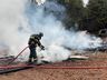 Galpão é destruído por incêndio no interior de Descanso 