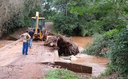 Chuva causa transtornos no interior de SJCedro
