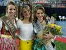 Tainá Dill é a rainha da 42ª Oktoberfest