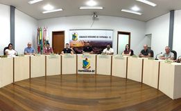 Câmara de Itapiranga transfere sessão para quinta-feira