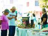 Feira Regional de Artesanato movimenta praça em São Miguel do Oeste