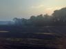 Bombeiros combatem dois incêndios em vegetação no interior 
